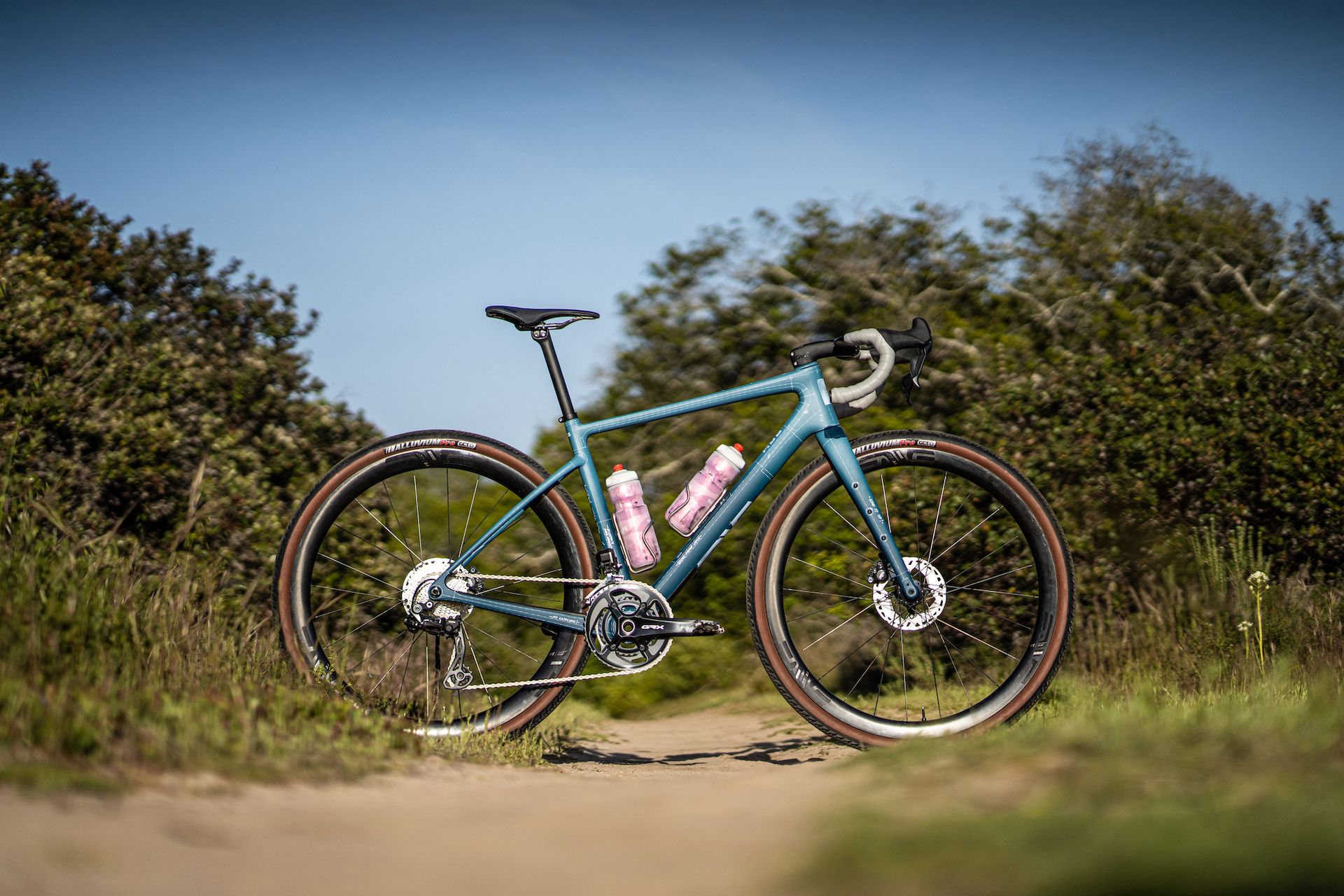 Alexey Vermeulen's custom Enve MOG