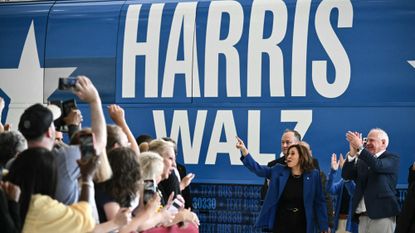 Kamala Harris and Tim Walz campaign in Western Pennsylvania