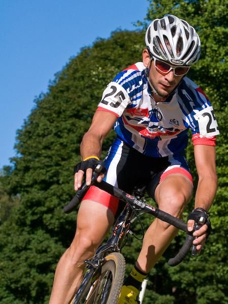 Davide Frattini (Team Fuji) dropped his breakaway companions and soloed to victory.