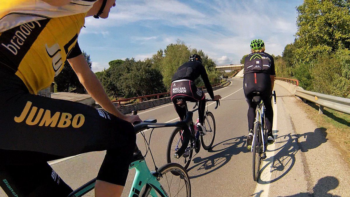 Robert Gesink with his training buddies