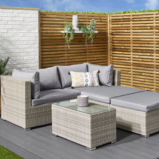 The Avalon 5 Piece Sofa Set