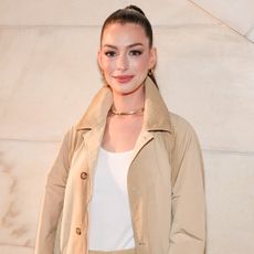 Anne Hathaway wearing a ponytail.