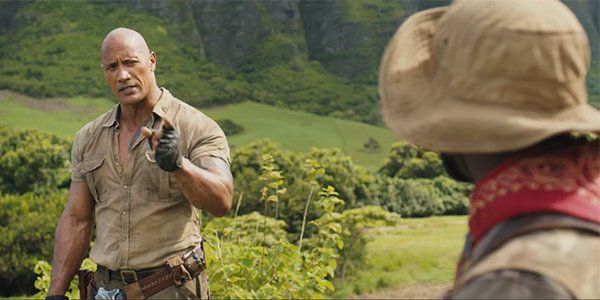 Kevin Hart, Jack Black & the Rock Hang out New Jumanji set Videos