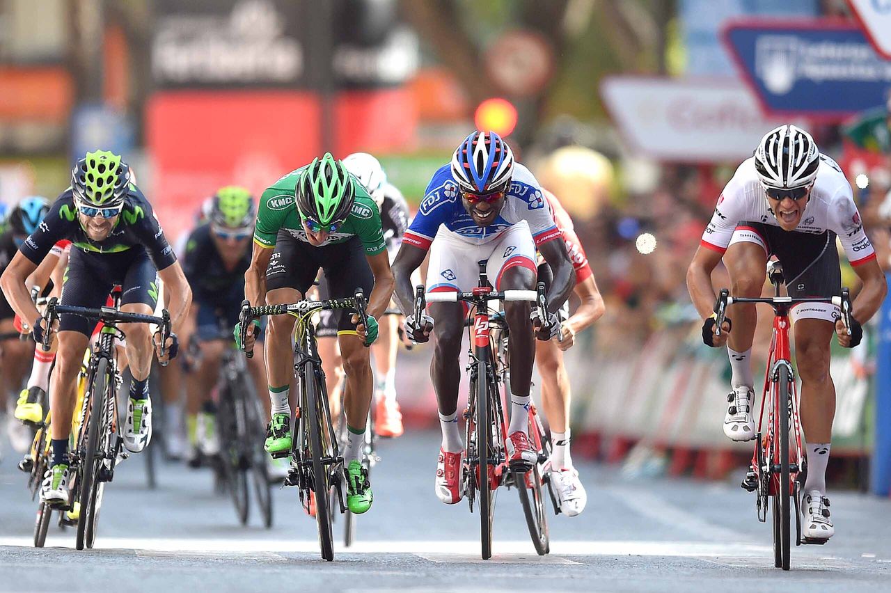 Jasper Stuyven (Trek) powers to a stage win