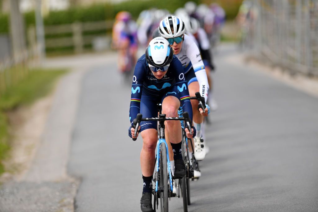 Annemiek van Vleuten (Movistar) racing Dwars door Vlaanderen