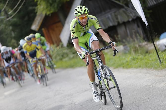Davide Villella (Cannondale) makes a move