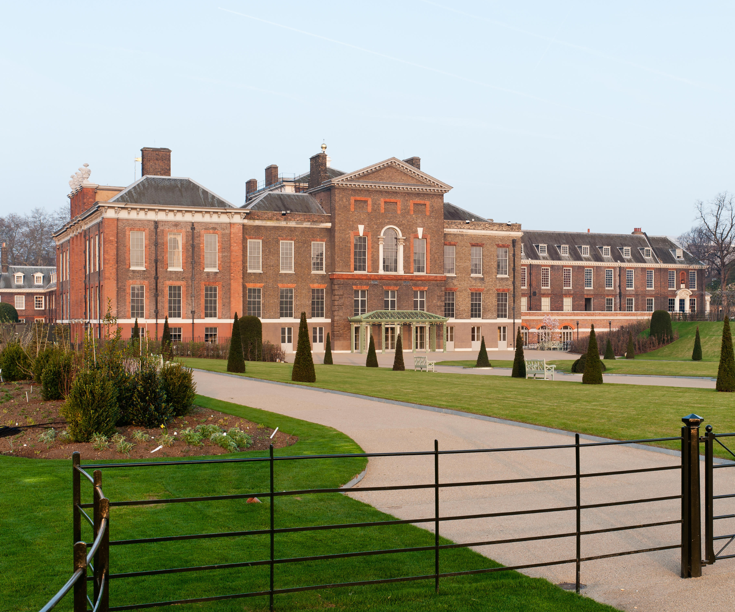 An exterior of Kensington Palace