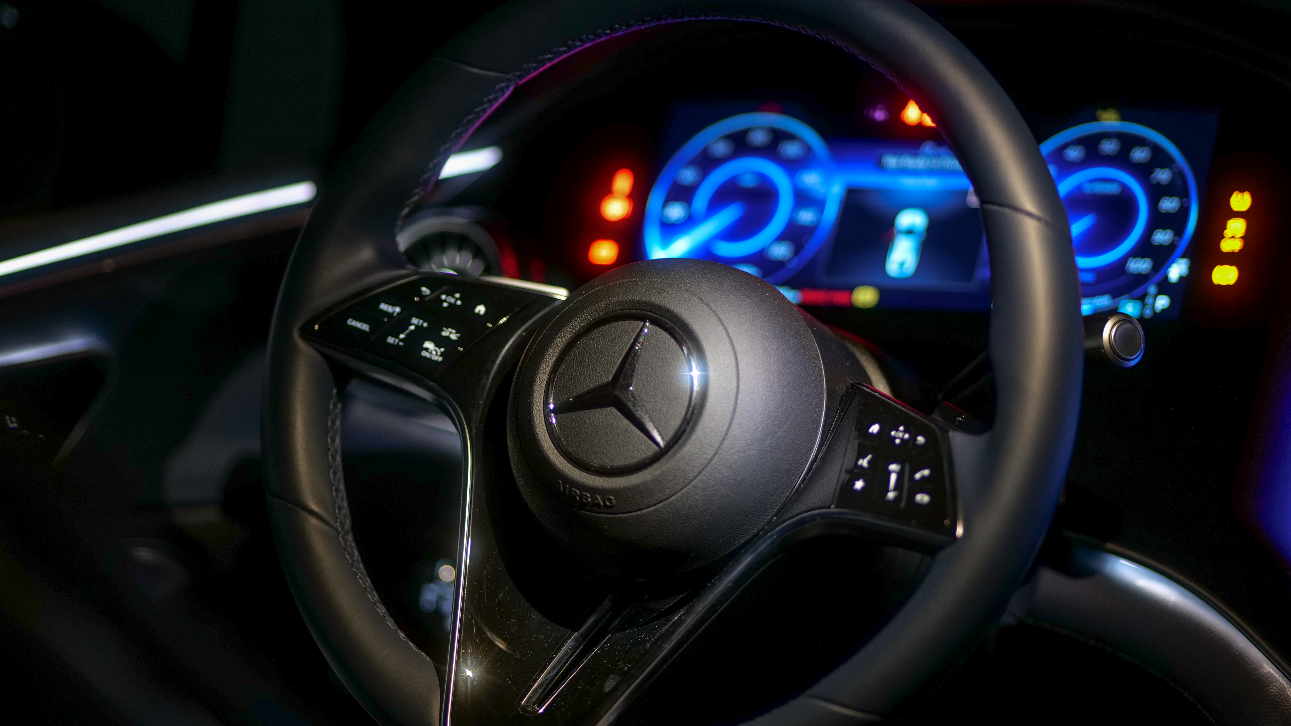 2025 Mercedes-Benz EQS Sedan review.