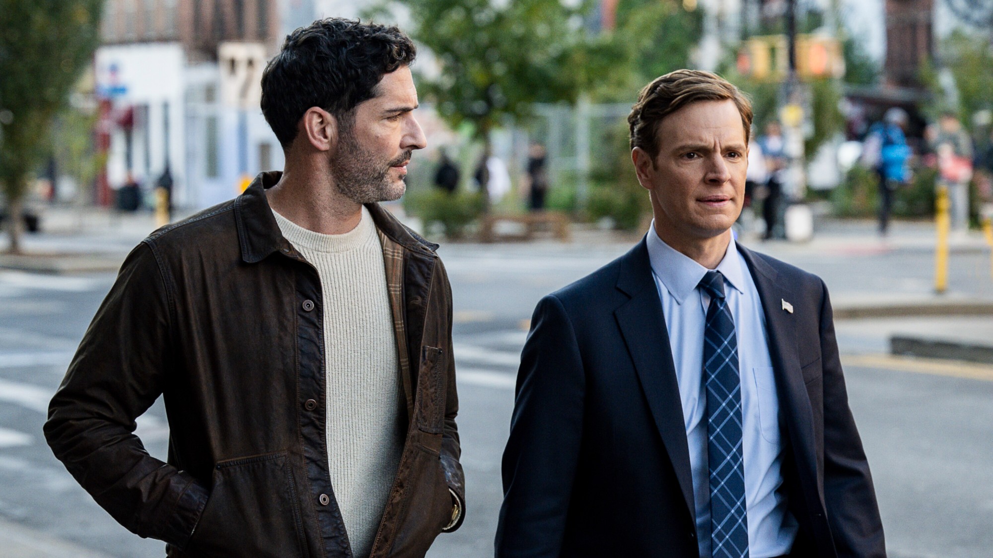 Colin and Bill standing next to each other on CIA.