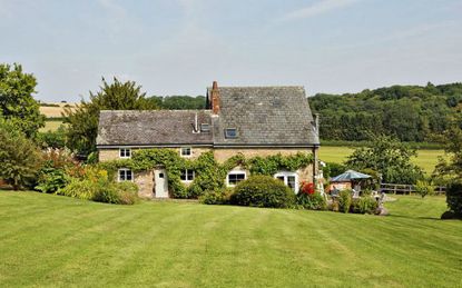 Herefordshire country cottage for sale