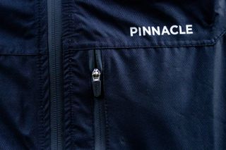 Pinnacle Competition zip cover close up