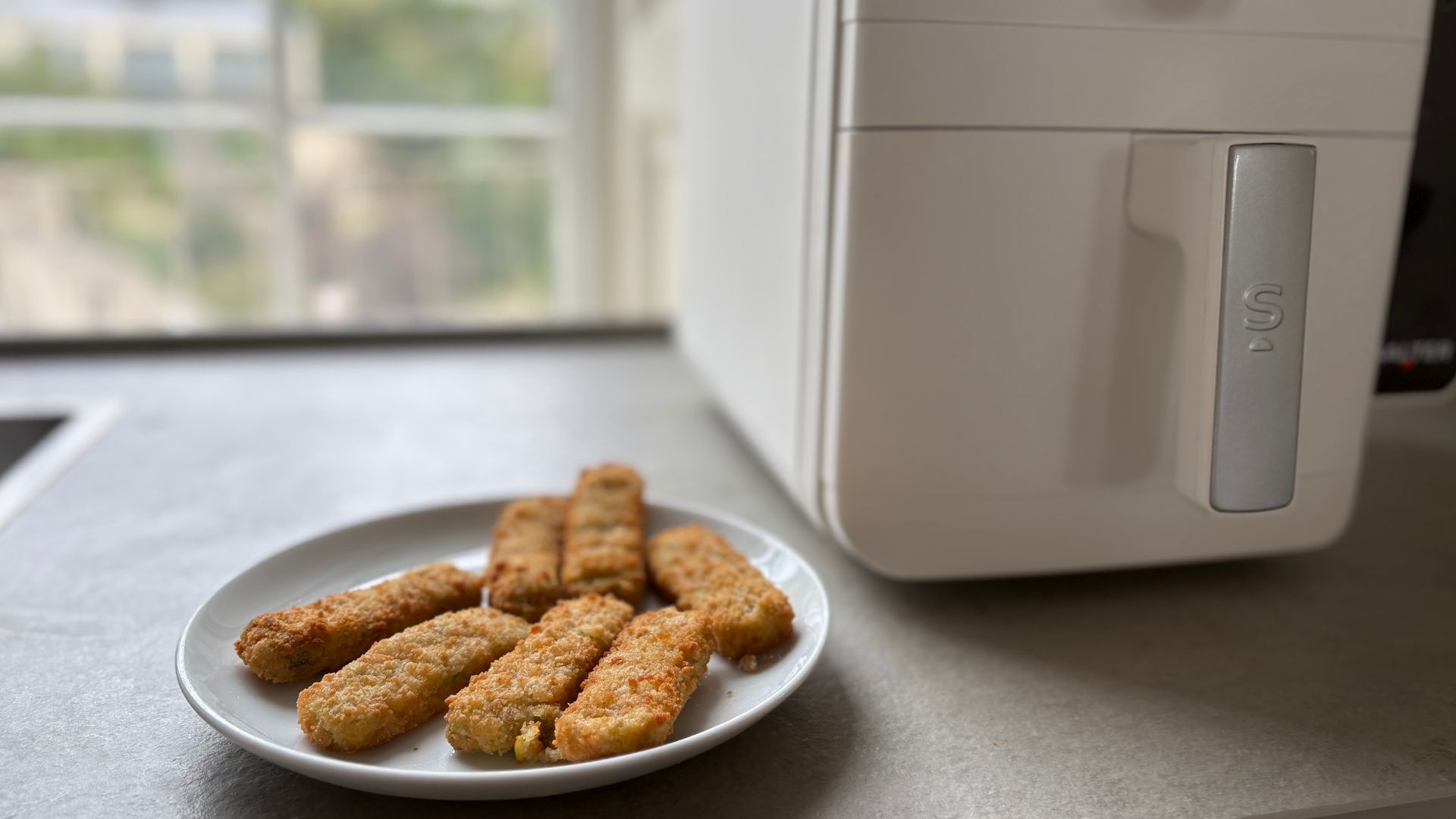 Testing the Salter VertiCook Ultra Air Fryer