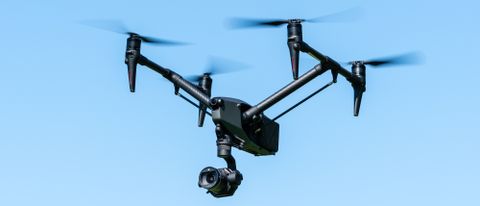 DJI Inspire 3-drone in flight (21 by 9 format)