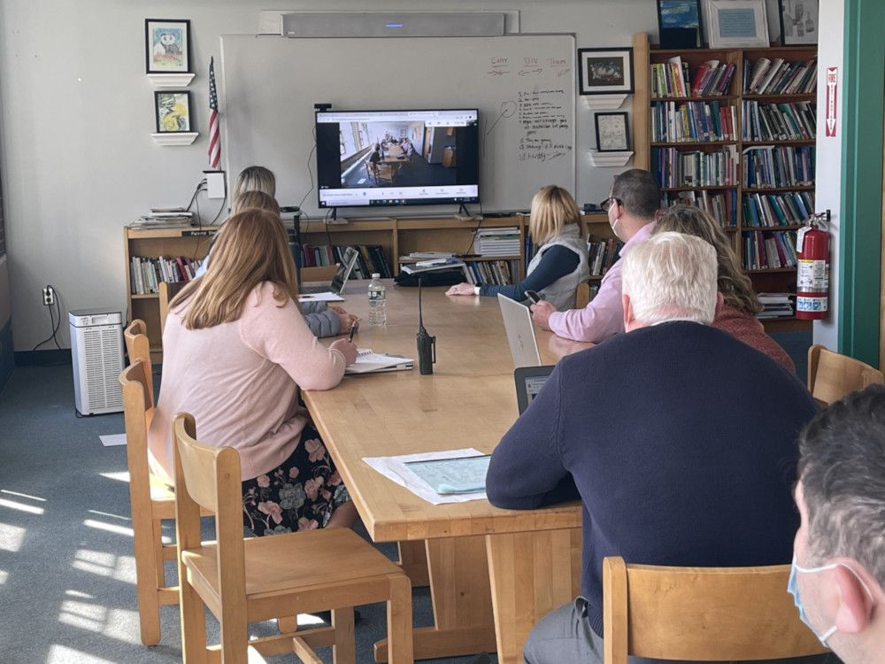 Classroom using Nureva HDL300