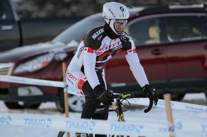 Geoff Kabush led the race early and finished second.