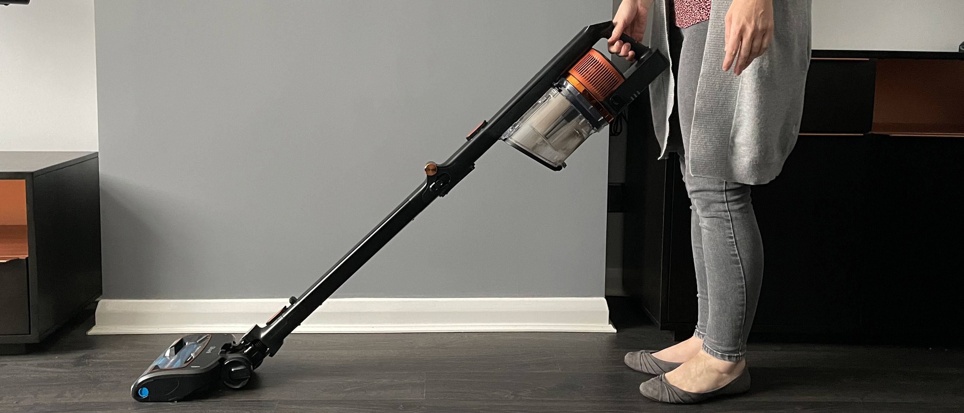 Shark Anti Hair Wrap Cordless Stick Vacuum Cleaner with PowerFins &  Flexology review | TechRadar