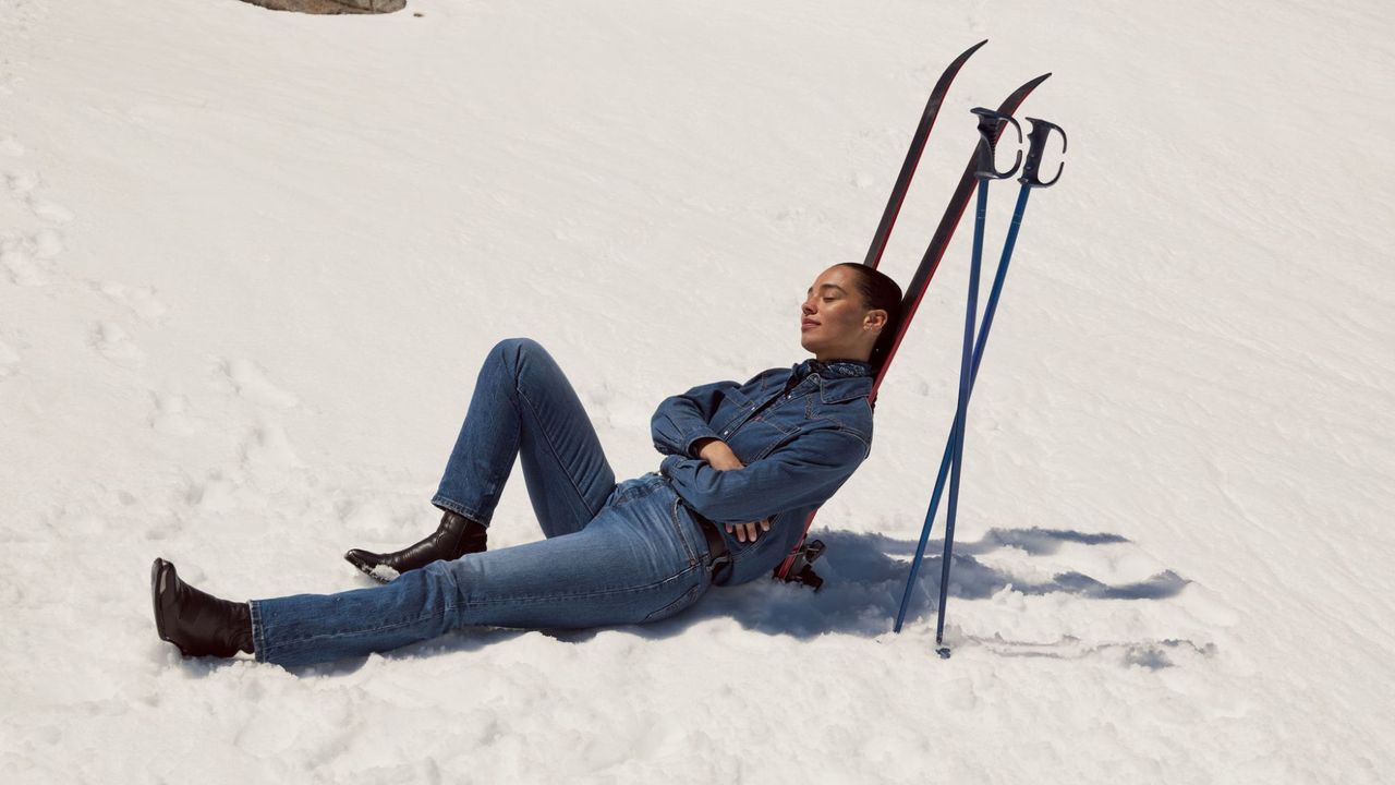 model on the mountains wearing levi&#039;s denim