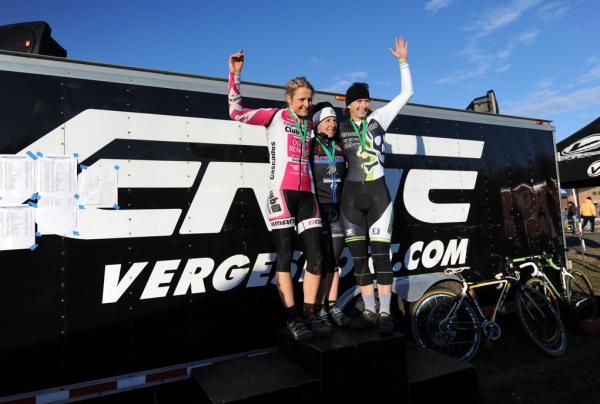 The Women&rsquo;s Podium (L to R) Elliott, Van Gilder, Annis.