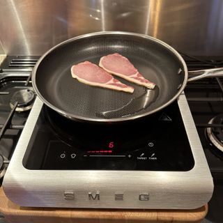 Testing the Smeg Portable Induction Hob at home