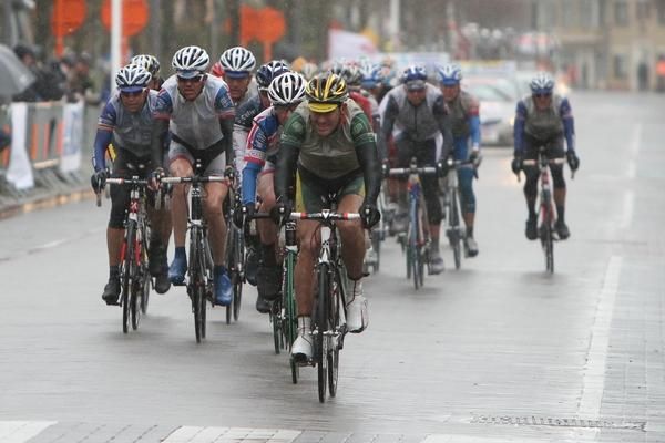 Half of the peloton came in 15 minutes down.