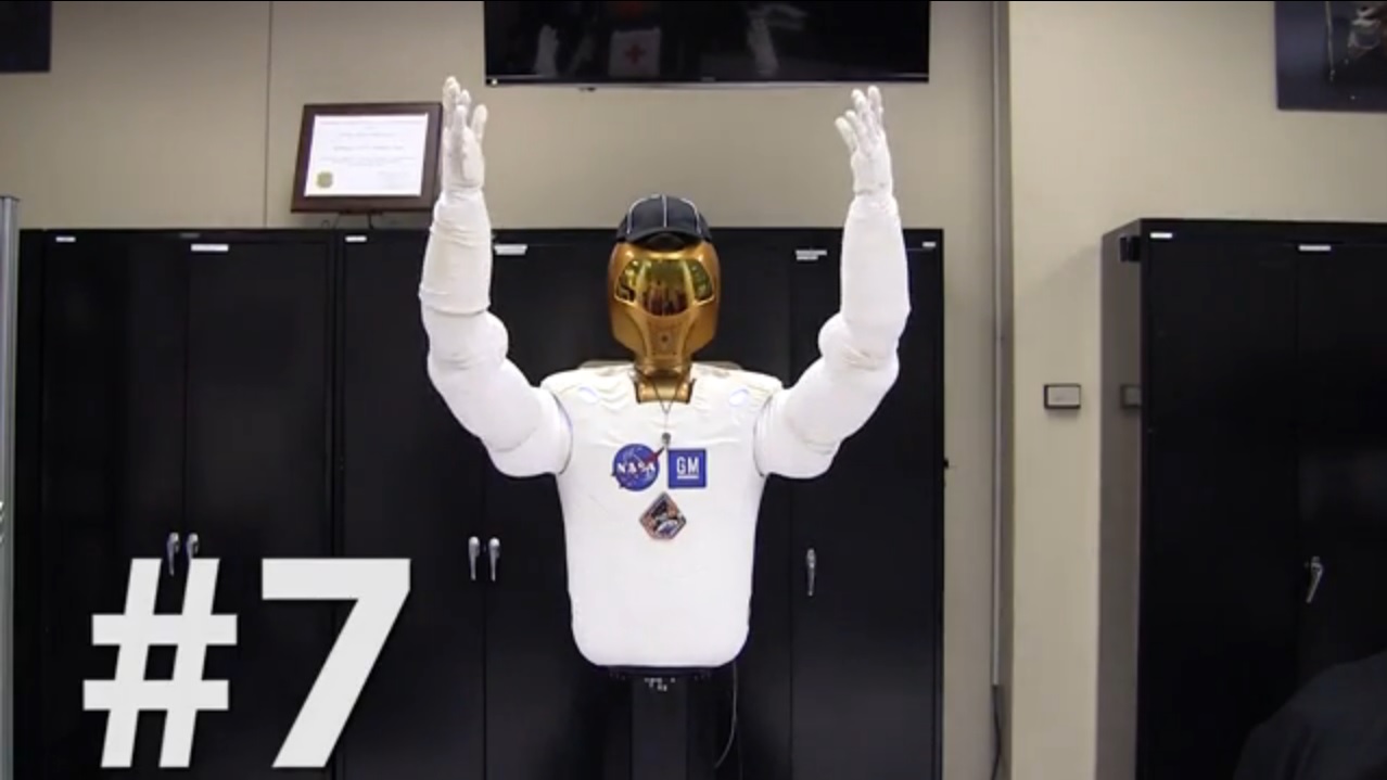 NASA&#039;s humanoid robot Robonaut 2