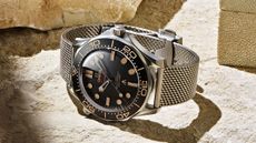 Omega Seamaster Diver 300M 007 Edition