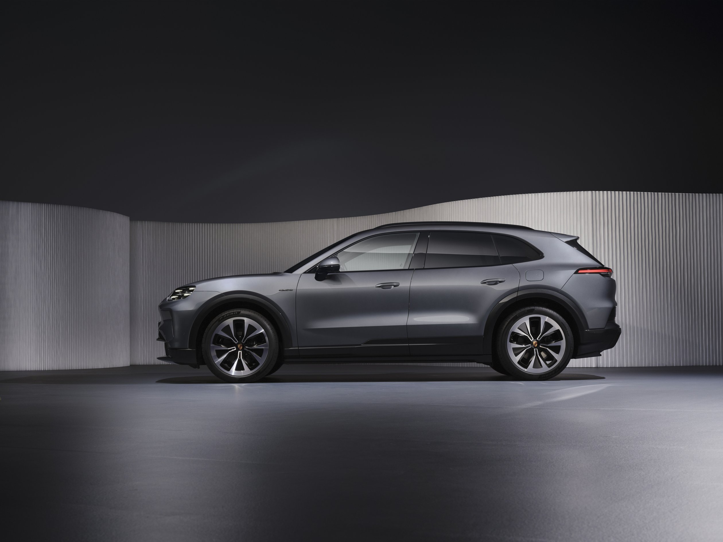 The new Porsche Cayenne Electric