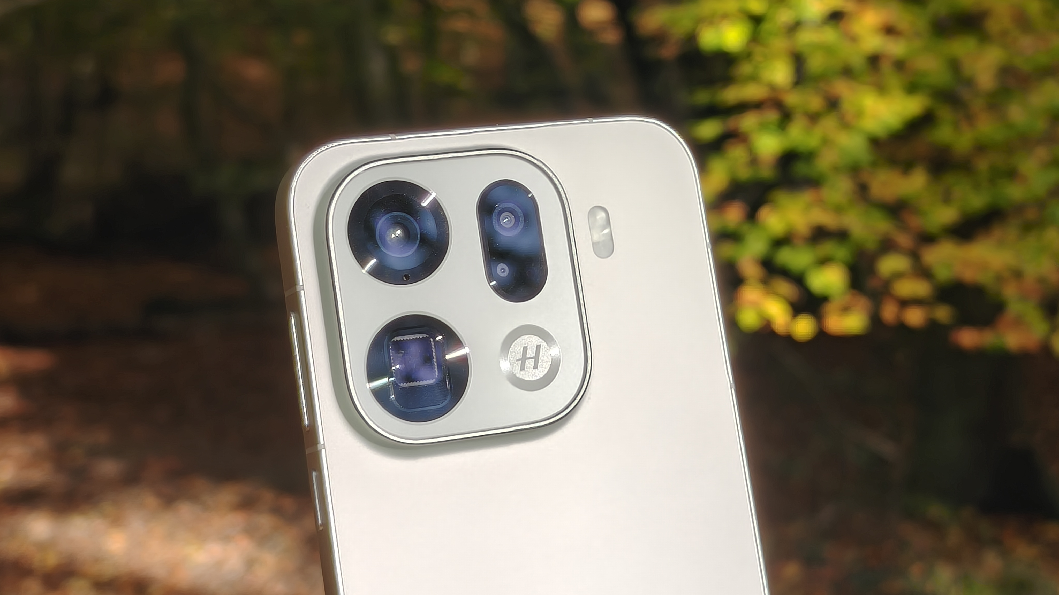 Oppo Find X9 Pro camera module with Hasselblad logo