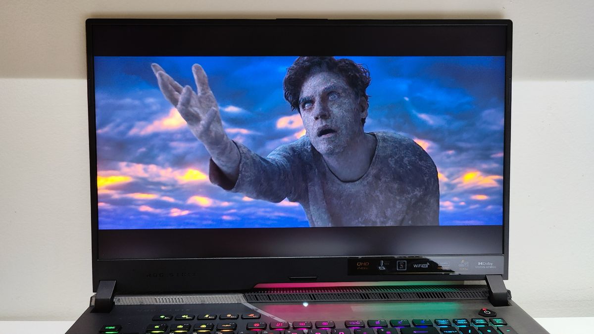 Asus ROG Strix Scar 17 (2022) G733Z review