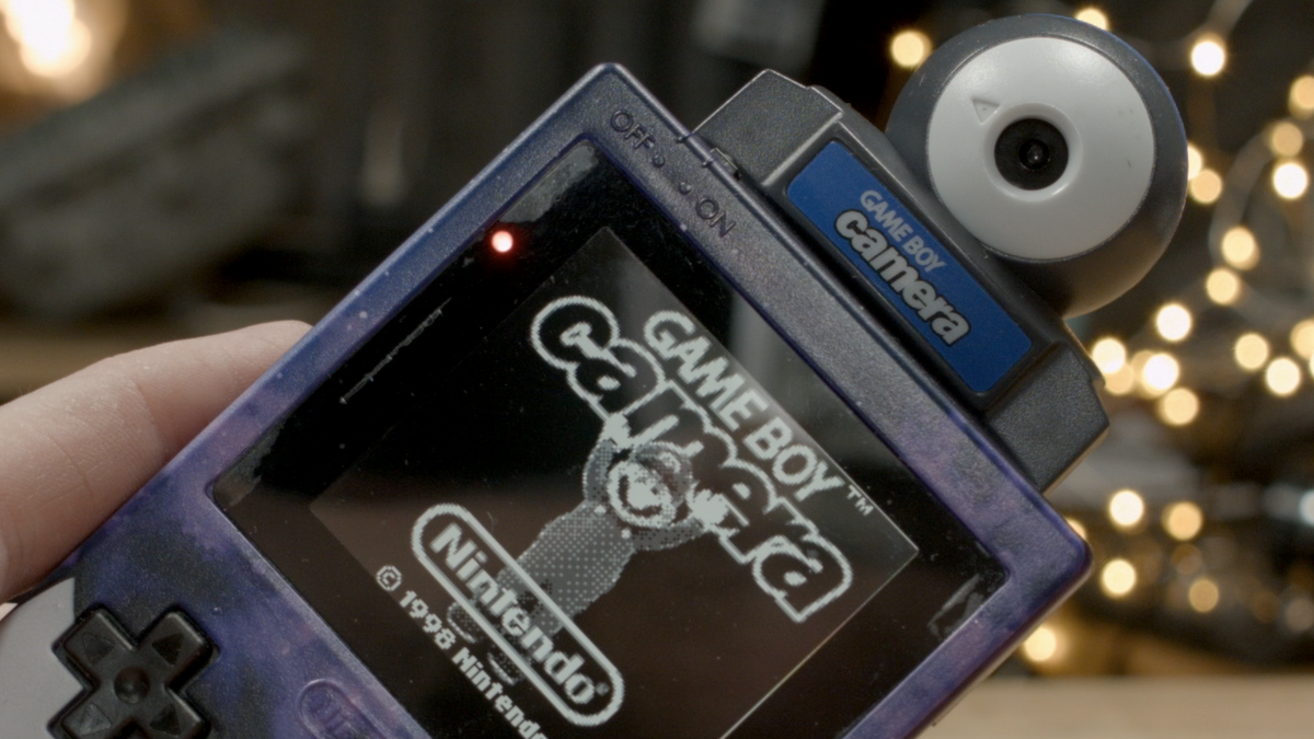 This Game Boy Camera can shoot photos of the moon