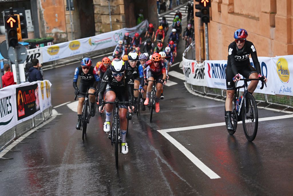 SAN LUCA ITALY OCTOBER 05 LR Cat Ferguson of The United Kingdom and Movistar Team and Vittoria Guazzini of Italy and Team FDJ SUEZ compete during the 11th Giro dellEmilia Internazionale Donne Elite 2024 a 1138km one day race from Vignola to Bologna San Luca 267m on October 05 2024 in San Luca Italy Photo by Dario BelingheriGetty Images