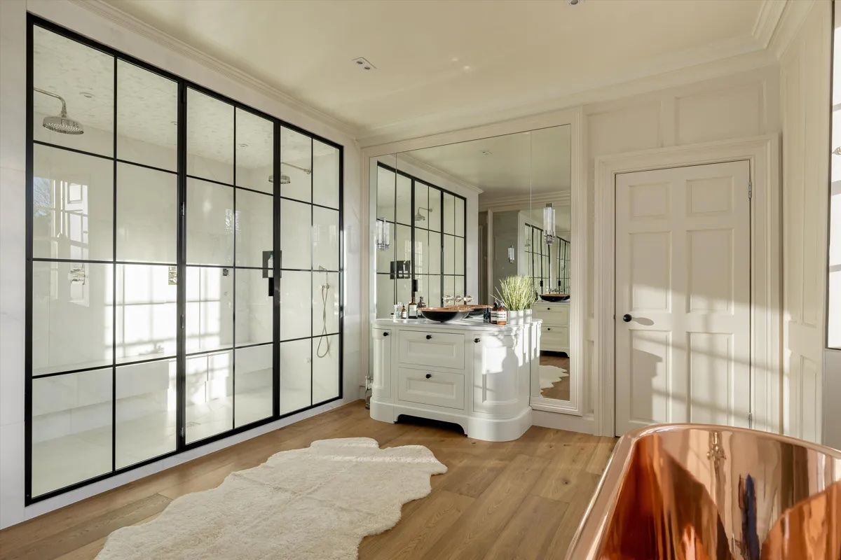 Details of the delightfully appointed Westfield House
