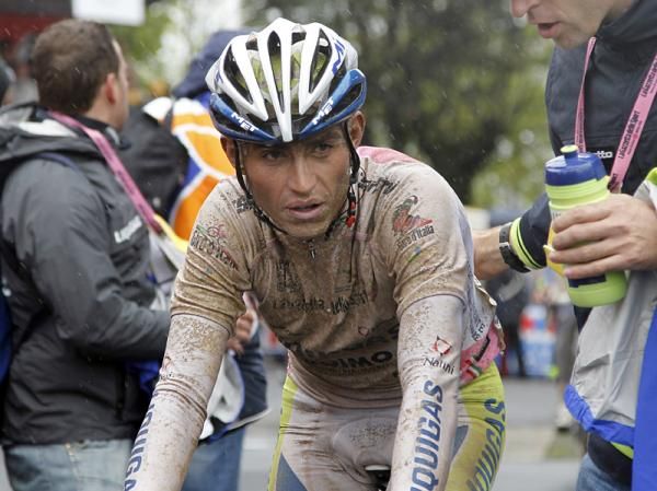 Best young rider Valerio Agnoli (Liquigas - Doimo) finishes a tough day.