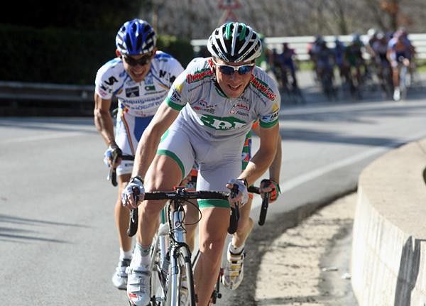 Daniele Pietropolli (LPR Brakes) attacks