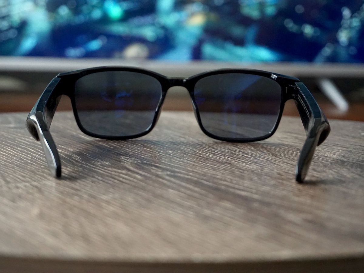 Razer Anzu smart glasses review: Niche, but not just a gimmick ...