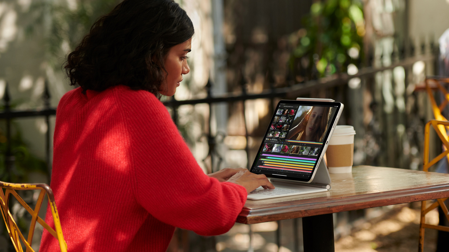 Surface Pro 7 vs iPad Pro: Apple iPad Pro M1 in use outdoors