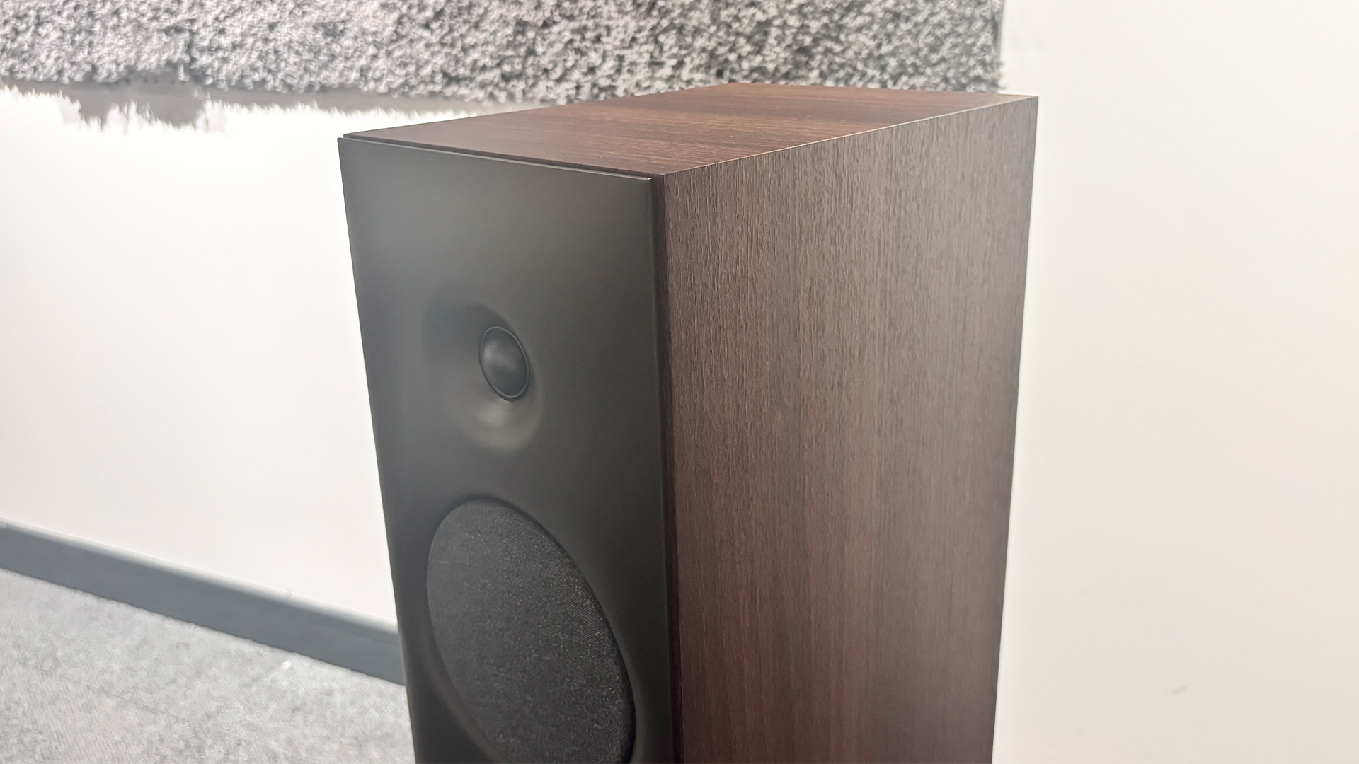 Revival Audio Sprint 4 floorstanding speakers close up on top of speaker showing tweeter and mid/bass unit