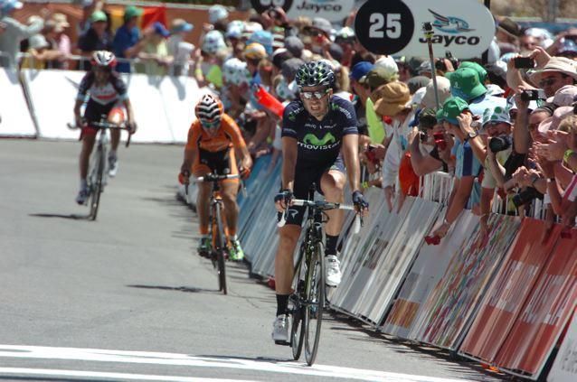 Javier Moreno Bazan secures the KOM competition