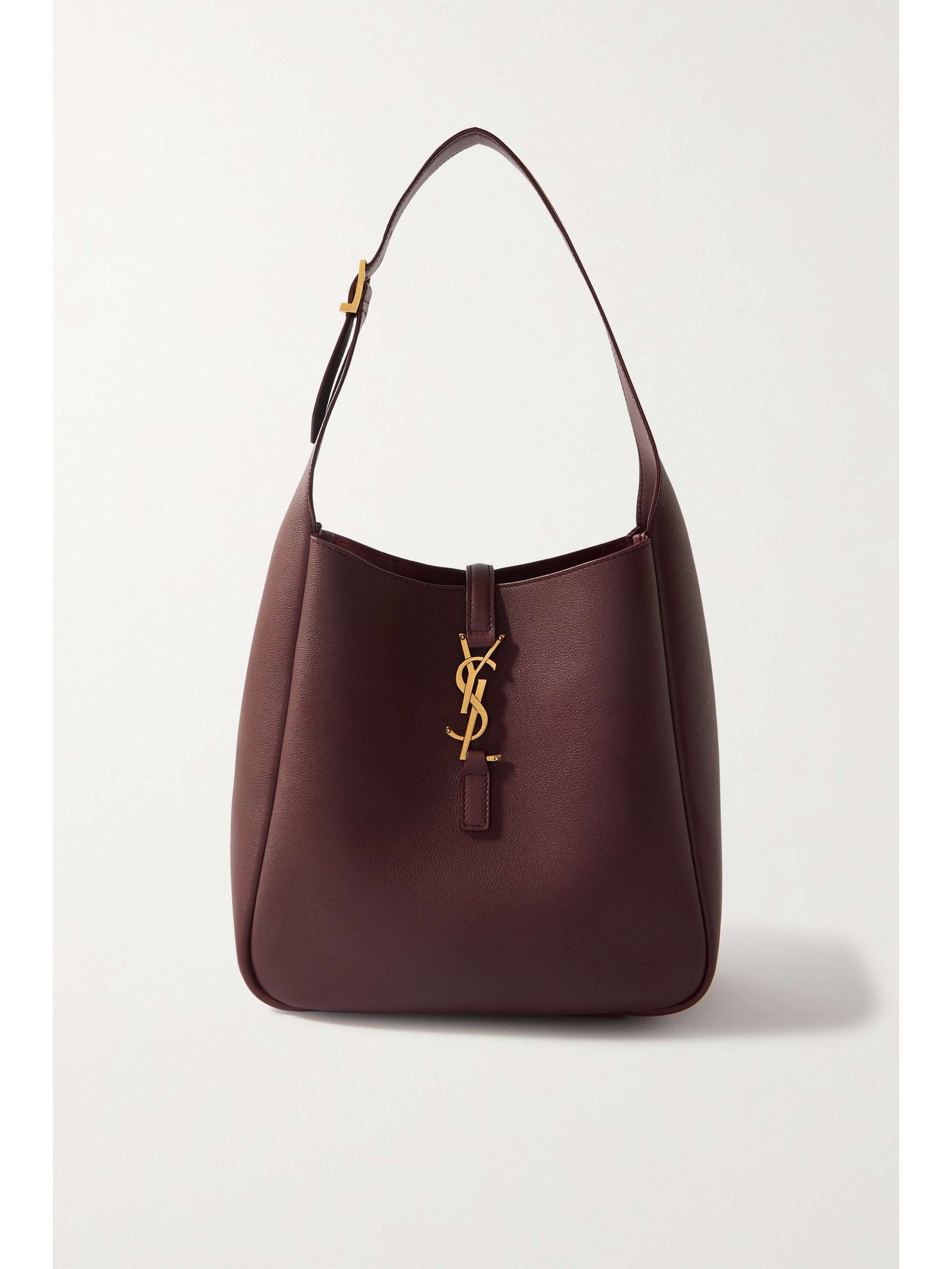Le 5 à 7 Supple Small Leather Shoulder Bag