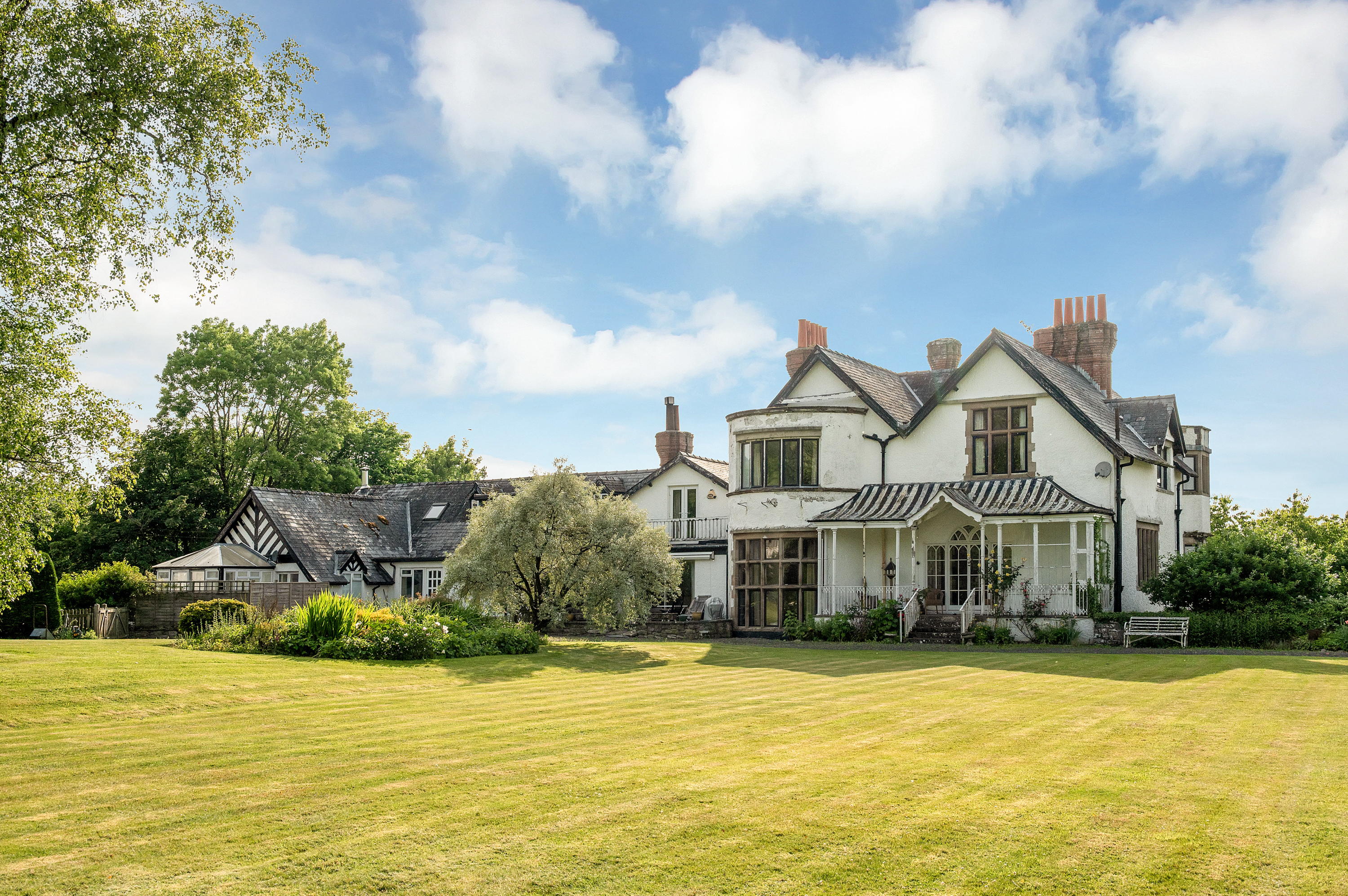 The Cefnllysgwynne estate near Builth Wells - Property for Sale