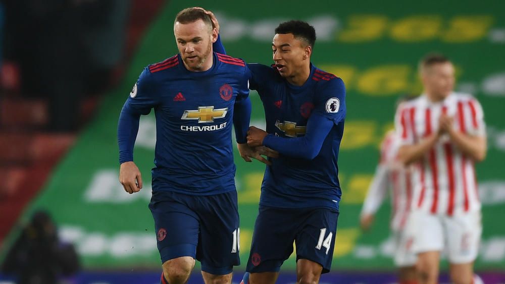 Lingard: We all want to be like role-model Rooney ...