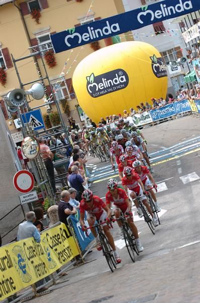 Stefano Garzelli's Acqua &amp; Sapone - Caffe Mokambo team heads the peloton in pursuit of a break.