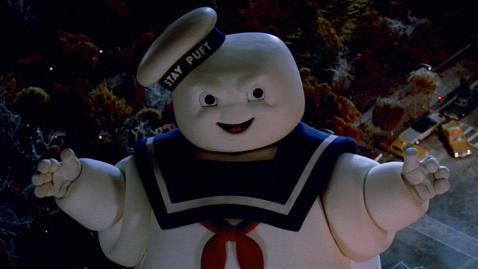 Stay Puft Marshmallow Man grinning wickedly in Ghostbusters