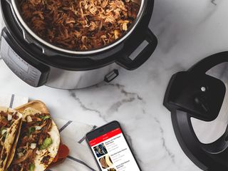 Instant Pot Cooker