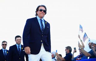 Mickelson can become the oldest ever Ryder Cup player