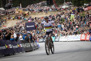 Elite Men Cross Country - Nino Schurter secures record 34th World Cup victory in Lenzerheide