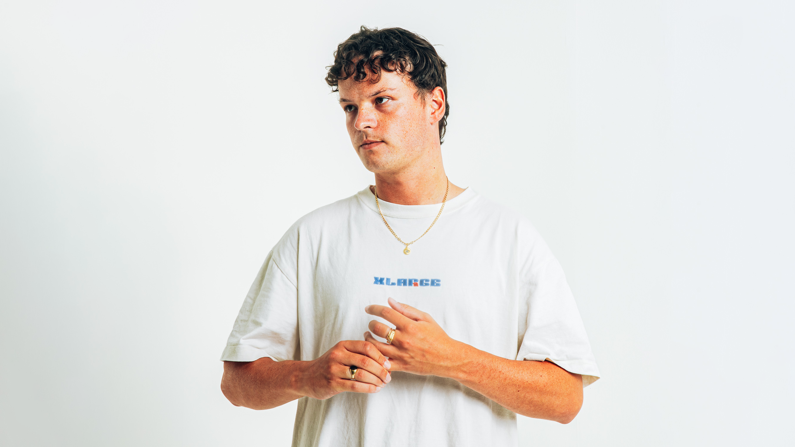 “I got woken up at 3 AM by a fan spamming my DMs. I looked at the stream and was like, ‘no way!’ I’m still in disbelief”: UKG phenom MPH on featuring in Thomas Bangalter’s comeback DJ set