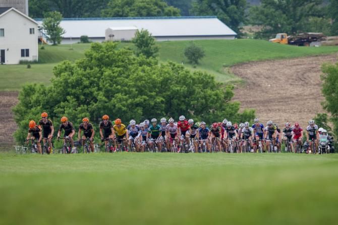 The main field comes through after the feed zone.