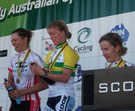 Podium (L-R): Bridie O'Donnell, Ruth Corset (Tibco), Judith Arndt (Columbia-HTC)
