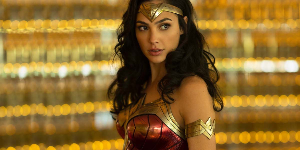 Gal Gadot Got 'Emotional' Watching This Wonder Woman 1984 Scene For The  First Time